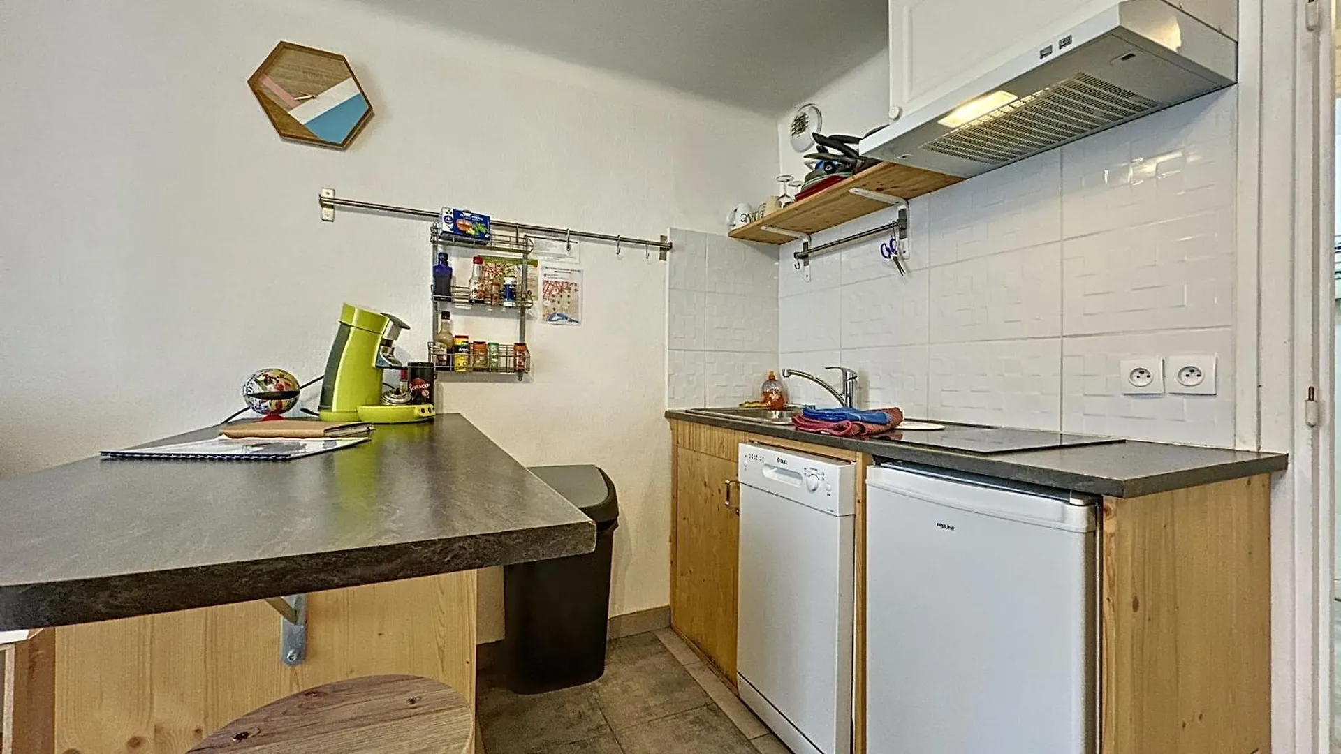 T2 Lumineux Hypercentre Apartment Millau