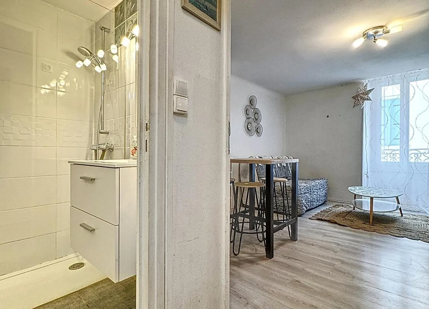 T2 Lumineux Hypercentre Apartment Millau