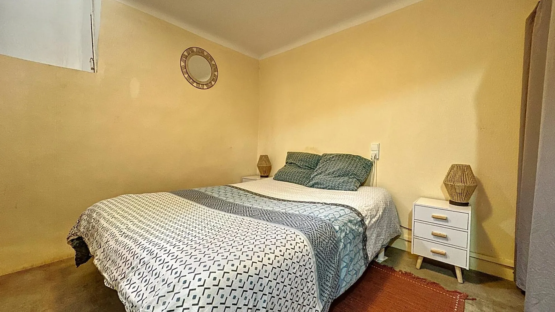 T2 Lumineux Hypercentre Apartment Millau
