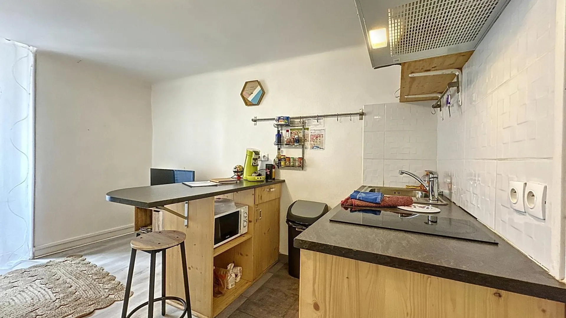 T2 Lumineux Hypercentre Apartment Millau
