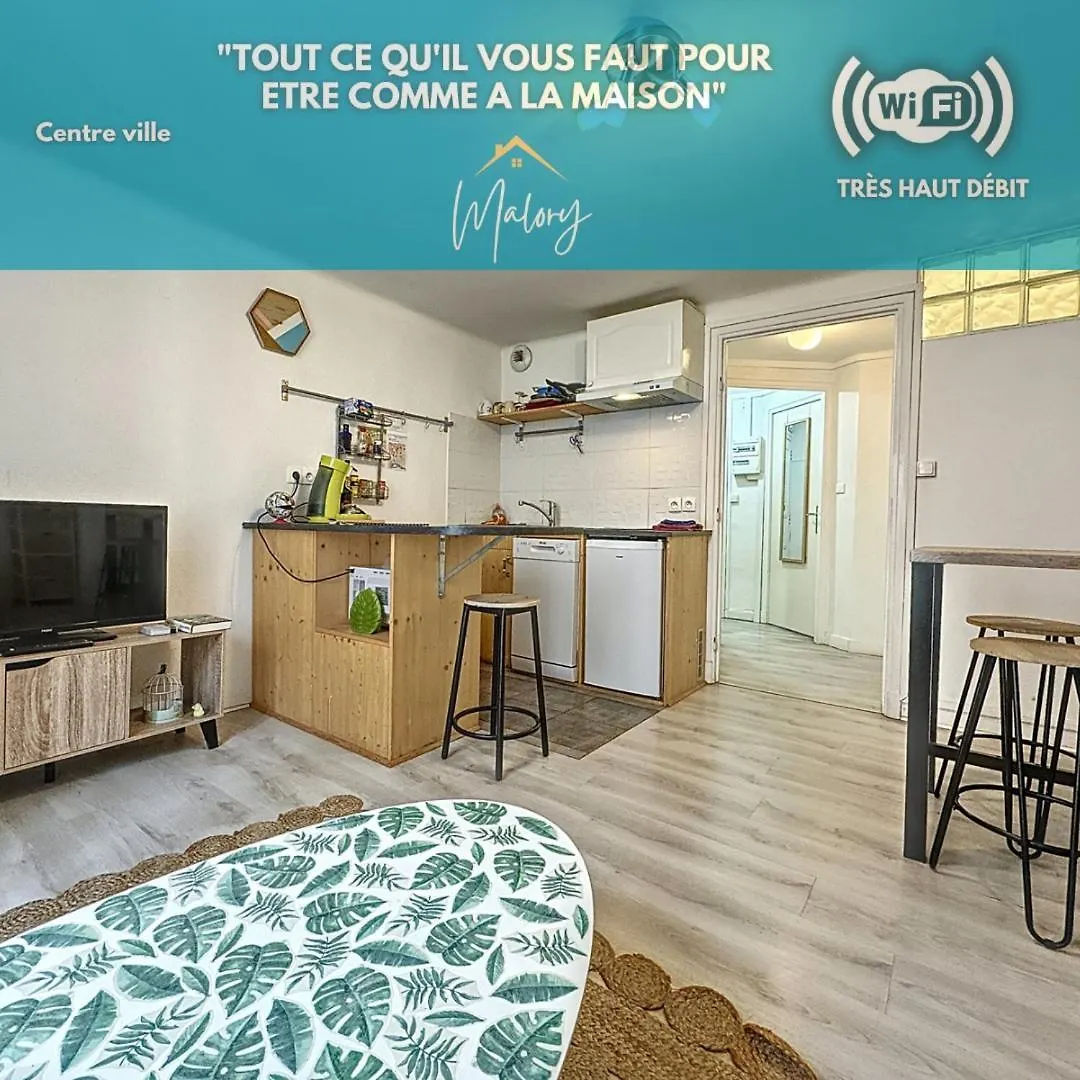 T2 Lumineux Hypercentre location